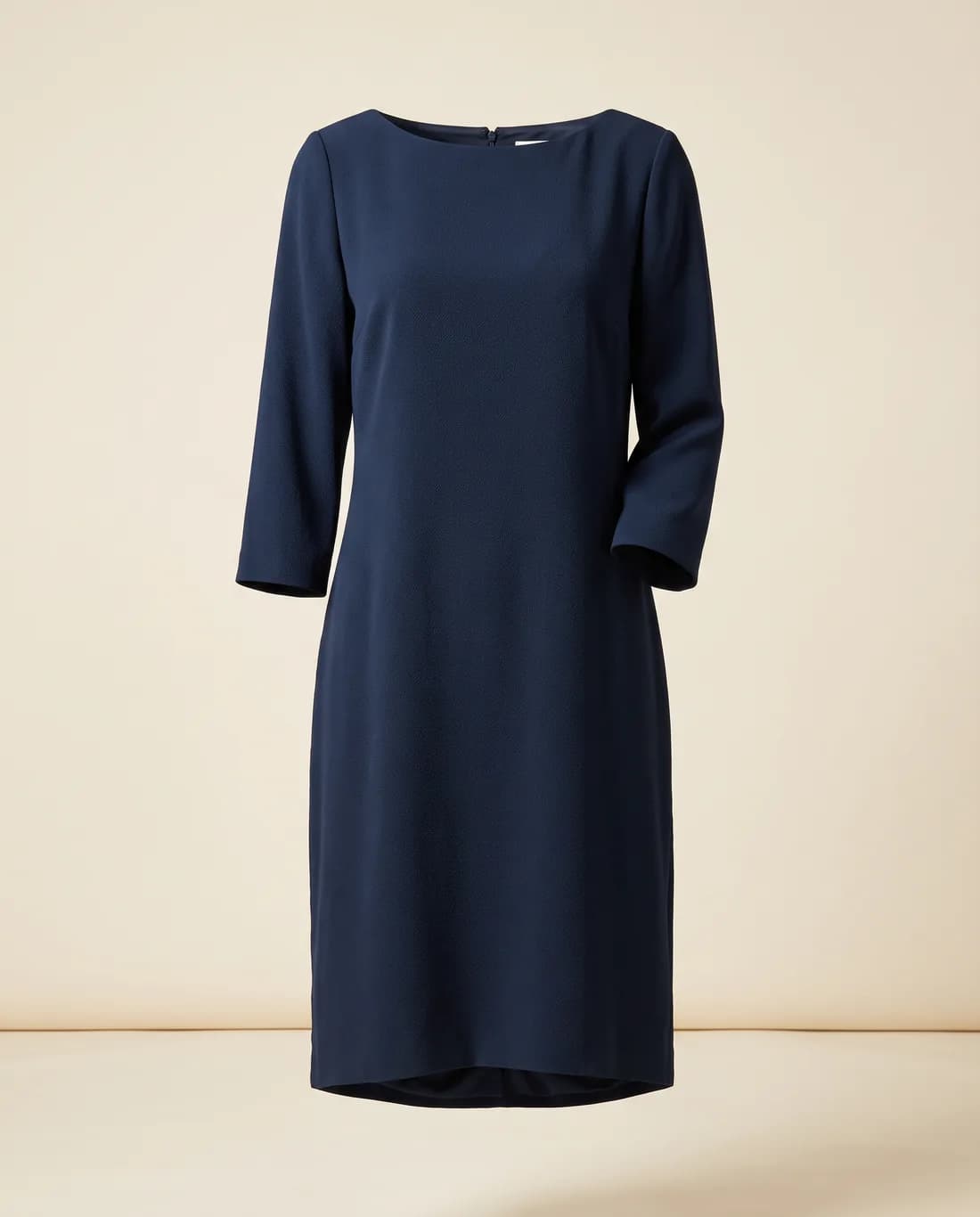 Robe droite crêpe encre